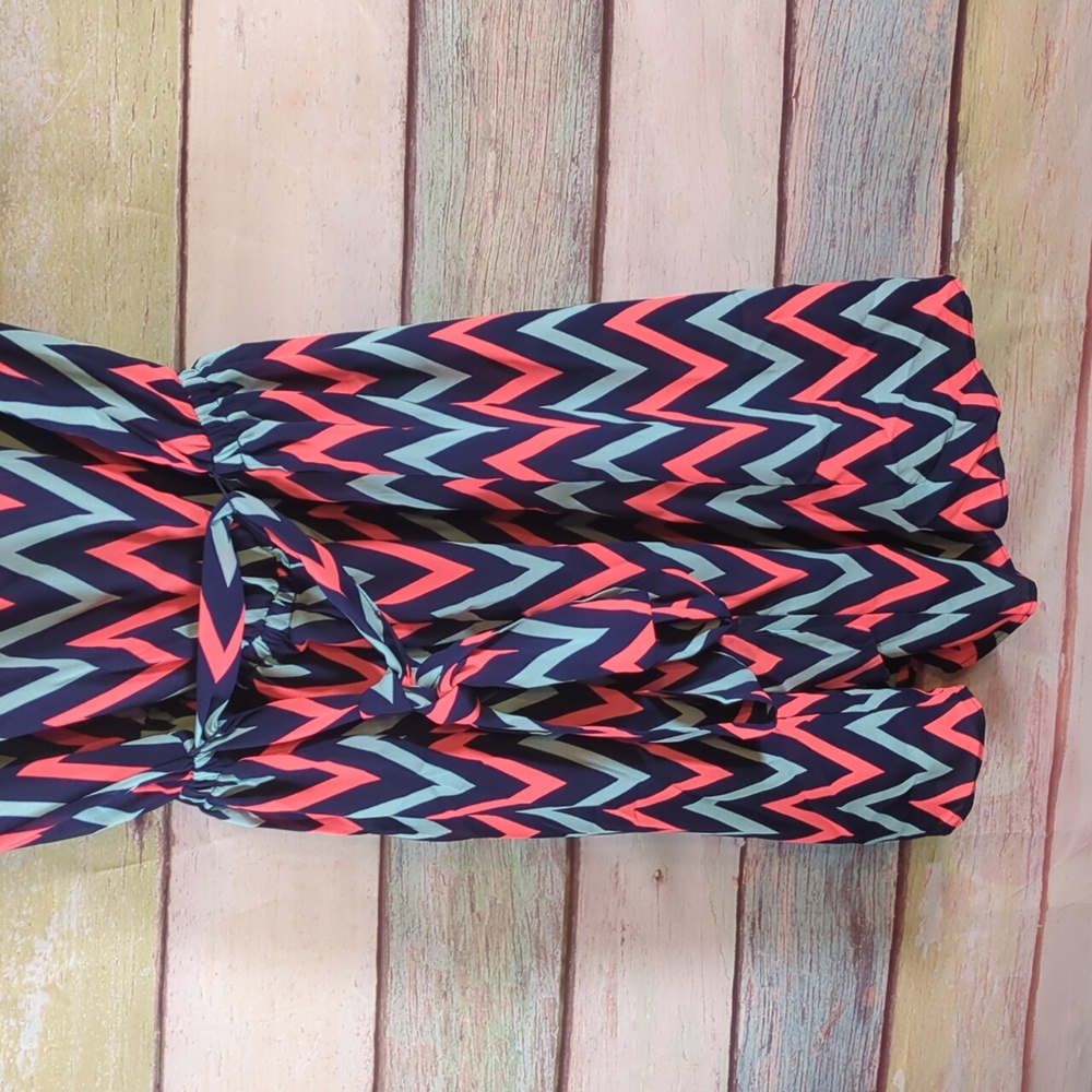 Chevron Patterned Dress In Pink & Blue - Picture 2 of 3